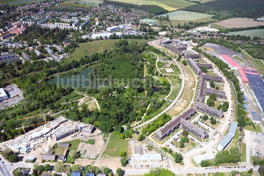 Bernau von oben - Wohngebiet Kasernenbogen Panke-Park - Pankebogen in Bernau im Bundesland Brandenburg, Deutschland