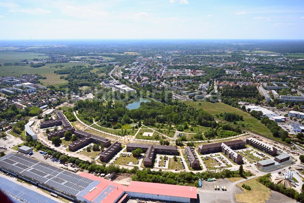 Luftaufnahme Bernau - Wohngebiet Kasernenbogen Panke-Park - Pankebogen in Bernau im Bundesland Brandenburg, Deutschland