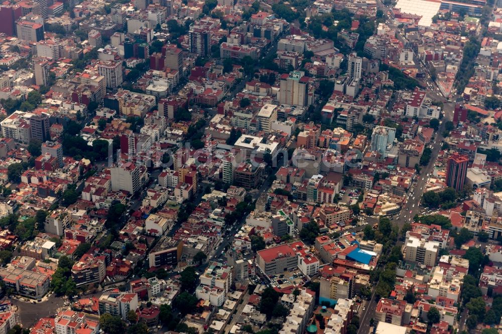 Ciudad de Mexico aus der Vogelperspektive: Wohngebiet Mehrfamilienhaussiedlung in Ciudad de Mexico in Mexiko