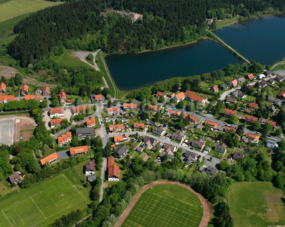 Luftbild Clausthal-Zellerfeld - Wohngebiet der Mehrfamilienhaussiedlung in Clausthal-Zellerfeld im Bundesland Niedersachsen, Deutschland