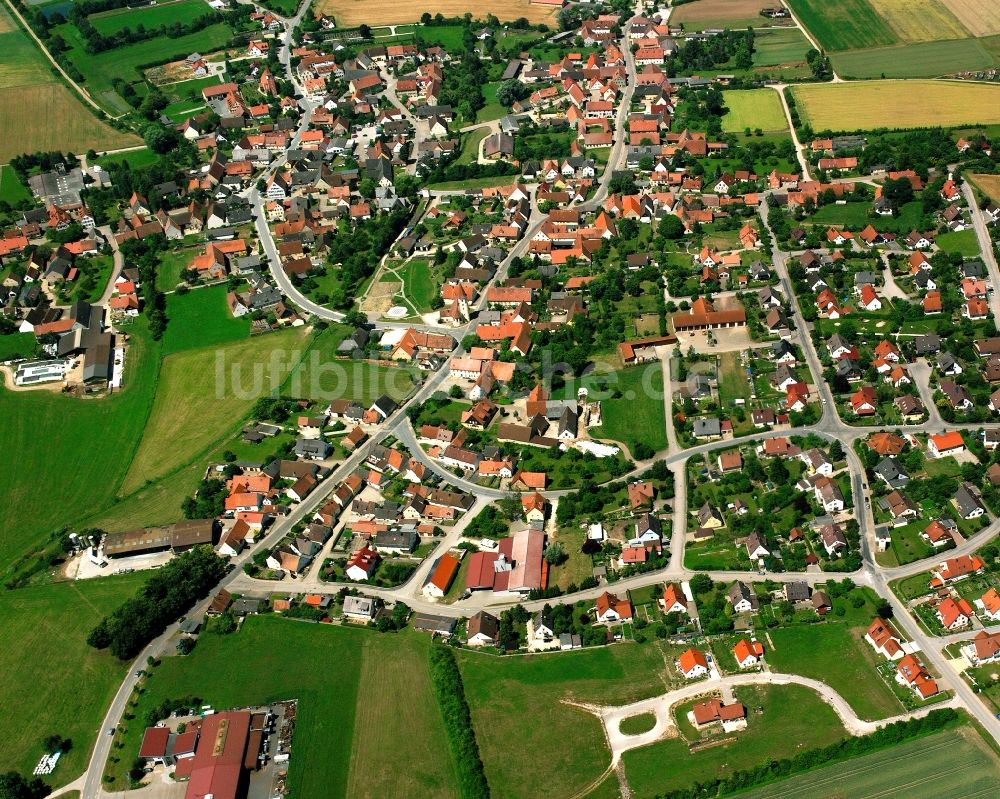 Dambach aus der Vogelperspektive: Wohngebiet der Mehrfamilienhaussiedlung in Dambach im Bundesland Bayern, Deutschland