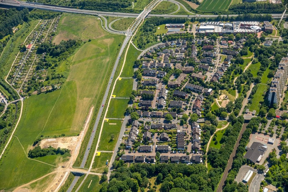 Luftaufnahme Dortmund - Wohngebiet einer Mehrfamilienhaussiedlung an der Dorstfelder Allee in Dortmund im Bundesland Nordrhein-Westfalen
