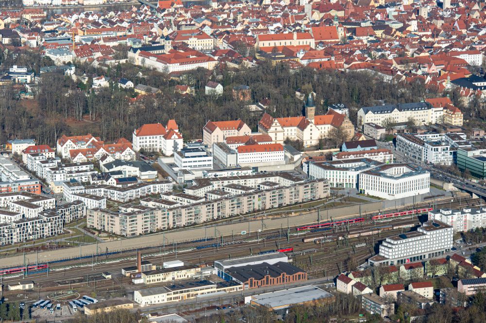 Regensburg von oben - Wohngebiet einer Mehrfamilienhaussiedlung Das DÖRNBERG in Regensburg im Bundesland Bayern, Deutschland