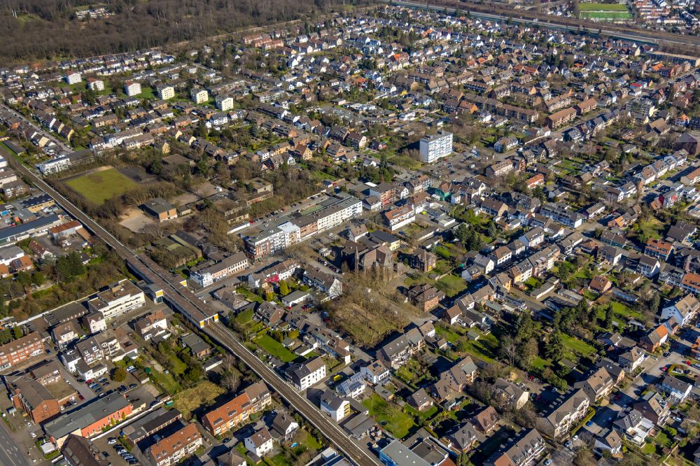 Luftaufnahme Duisburg - Wohngebiet der Mehrfamilienhaussiedlung entlang der Sudetenstraße - Wedauer Straße in Duisburg im Bundesland Nordrhein-Westfalen, Deutschland
