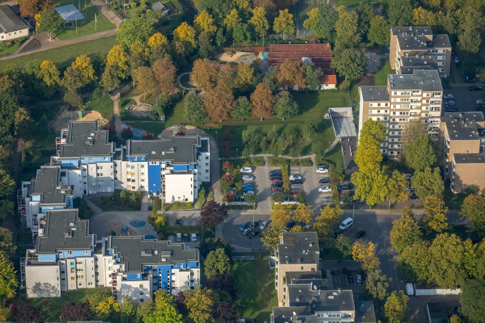 Gelsenkirchen von oben - Wohngebiet der Mehrfamilienhaussiedlung in Gelsenkirchen im Bundesland Nordrhein-Westfalen, Deutschland
