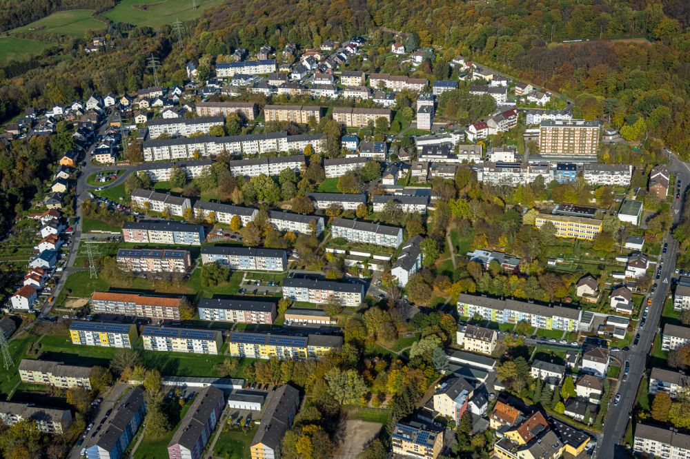 Luftaufnahme Hagen - Wohngebiet der Mehrfamilienhaussiedlung in Hagen im Bundesland Nordrhein-Westfalen, Deutschland