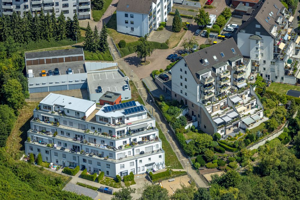 Luftbild Velbert - Wohngebiet der Mehrfamilienhaussiedlung in Hanglage in Velbert im Bundesland Nordrhein-Westfalen, Deutschland