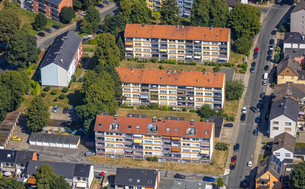 Luftaufnahme Hattingen - Wohngebiet der Mehrfamilienhaussiedlung in Hattingen im Bundesland Nordrhein-Westfalen, Deutschland