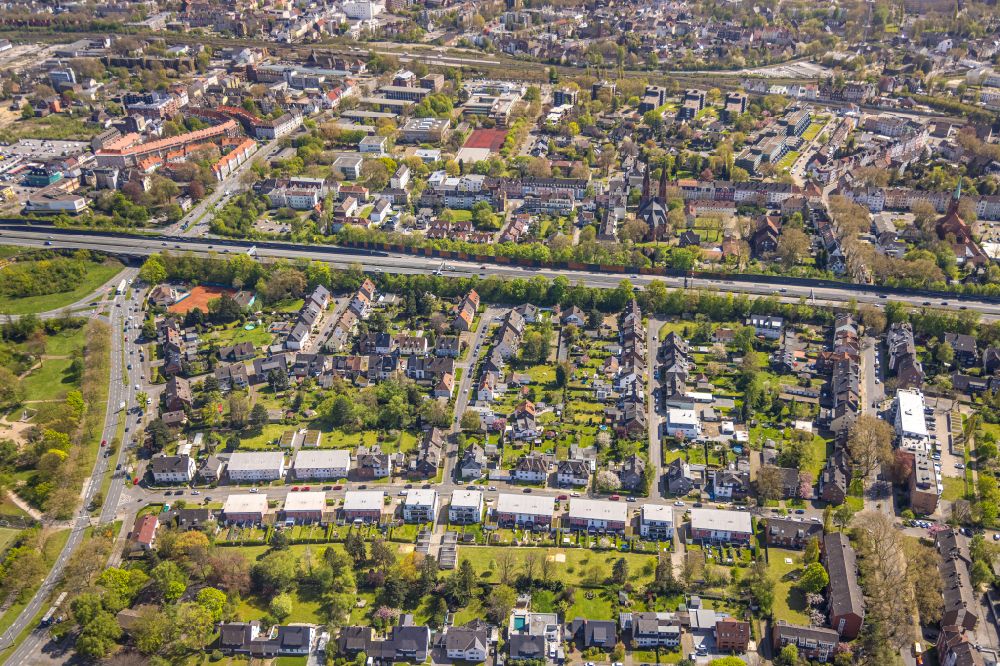 Herne aus der Vogelperspektive: Wohngebiet der Mehrfamilienhaussiedlung in Herne im Bundesland Nordrhein-Westfalen, Deutschland