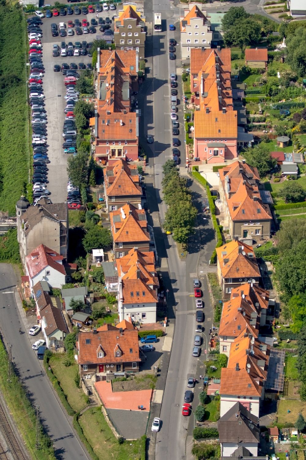 Luftaufnahme Hohenlimburg - Wohngebiet einer Mehrfamilienhaussiedlung Hoesch- Siedlung in Hohenlimburg im Bundesland Nordrhein-Westfalen