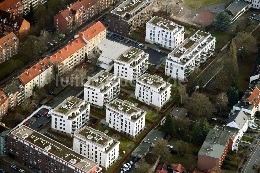 Luftbild Hamburg - Wohngebiet der Mehrfamilienhaussiedlung Holsteinischer Kamp in Hamburg, Deutschland