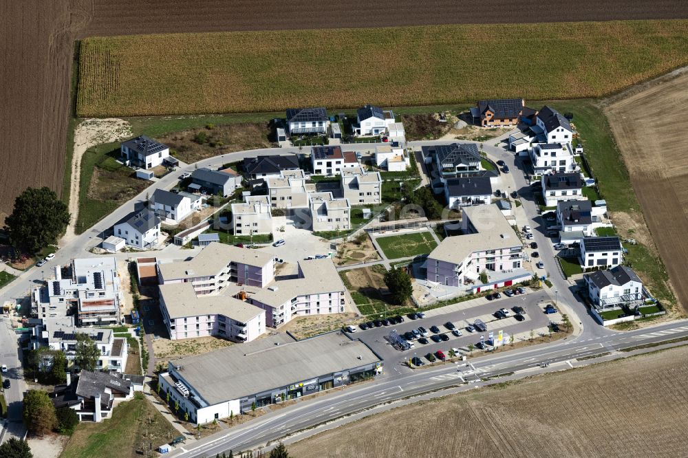 Luftaufnahme Ingolstadt - Wohngebiet der Mehrfamilienhaussiedlung in Ingolstadt im Bundesland Bayern, Deutschland