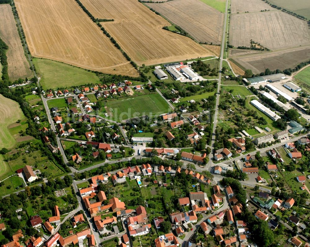 Luftaufnahme Kirchheilingen - Wohngebiet der Mehrfamilienhaussiedlung in Kirchheilingen im Bundesland Thüringen, Deutschland