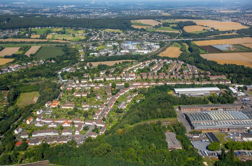 Luftaufnahme Schwerte - Wohngebiet der Mehrfamilienhaussiedlung Kreinbergsiedlung in Schwerte im Bundesland Nordrhein-Westfalen