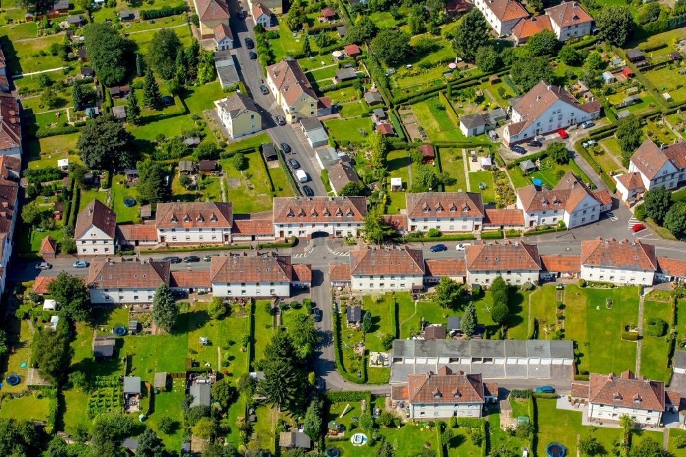 Schwerte aus der Vogelperspektive: Wohngebiet der Mehrfamilienhaussiedlung Kreinbergsiedlung in Schwerte im Bundesland Nordrhein-Westfalen