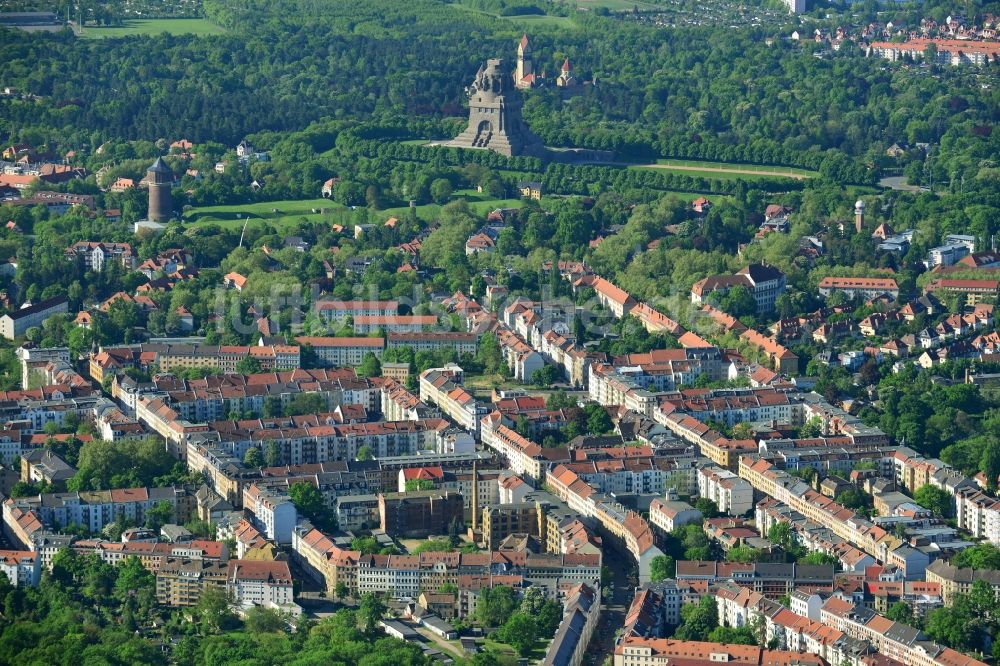 Luftaufnahme Leipzig - Wohngebiet einer Mehrfamilienhaussiedlung in Leipzig im Bundesland Sachsen