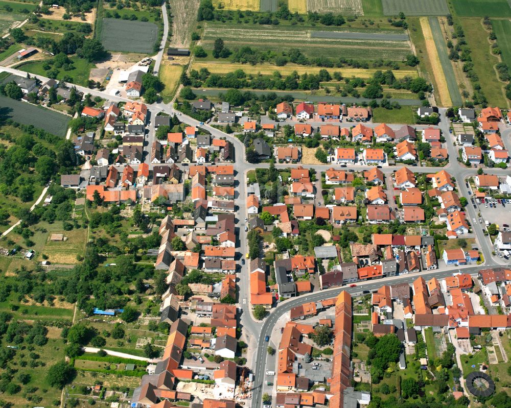 Luftaufnahme Liedolsheim - Wohngebiet der Mehrfamilienhaussiedlung in Liedolsheim im Bundesland Baden-Württemberg, Deutschland