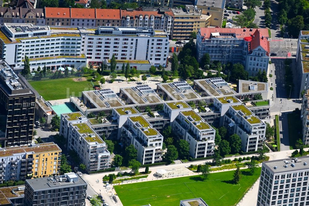 Luftaufnahme München - Wohngebiet der Mehrfamilienhaussiedlung an der Marlene-Dietrich-Straße# in München im Bundesland Bayern, Deutschland