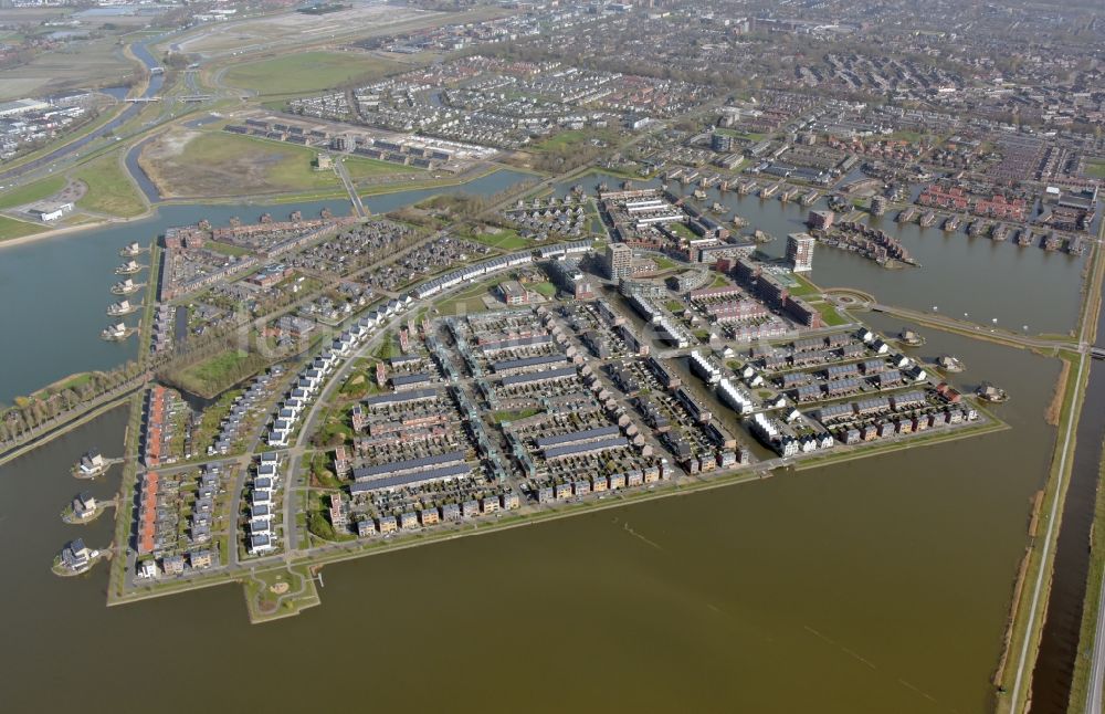 Luftbild Heerhugowaard - Wohngebiet der Mehrfamilienhaussiedlung im Meer van Luna in Heerhugowaard in Noord-Holland, Niederlande
