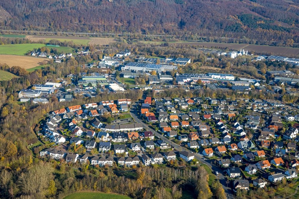 Luftbild Neheim - Wohngebiet der Mehrfamilienhaussiedlung in Neheim im Bundesland Nordrhein-Westfalen, Deutschland