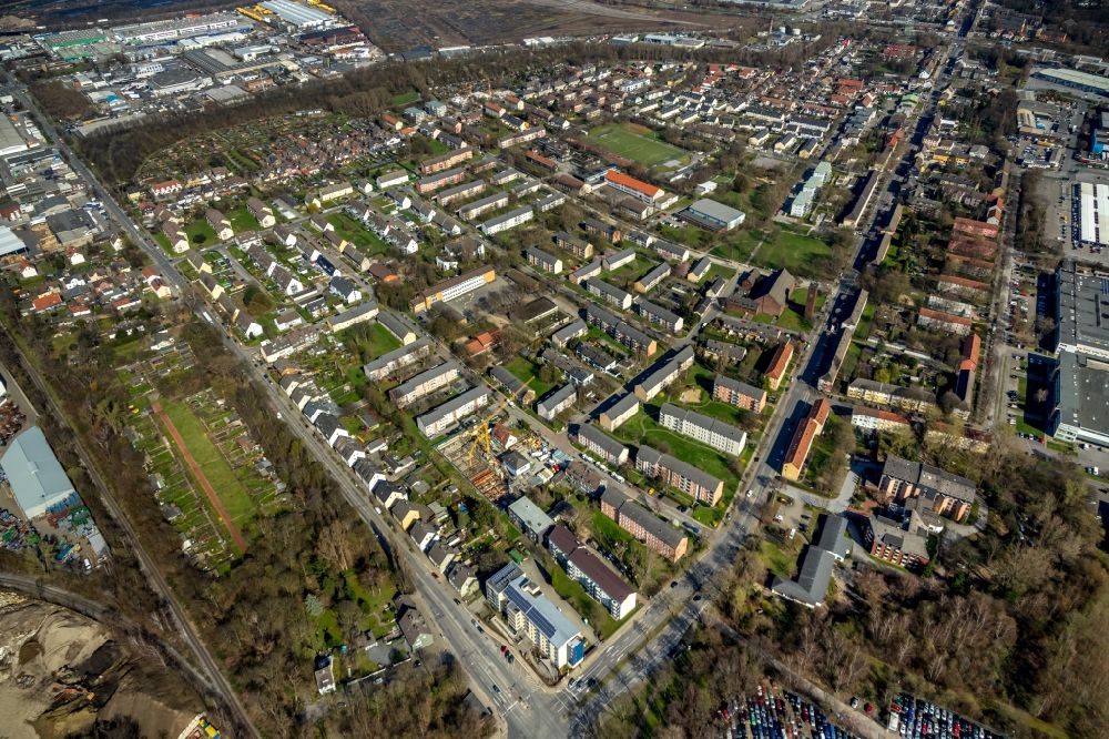 Luftbild Essen - Wohngebiet der Mehrfamilienhaussiedlung im Ortsteil Vogelheim in Essen im Bundesland Nordrhein-Westfalen, Deutschland