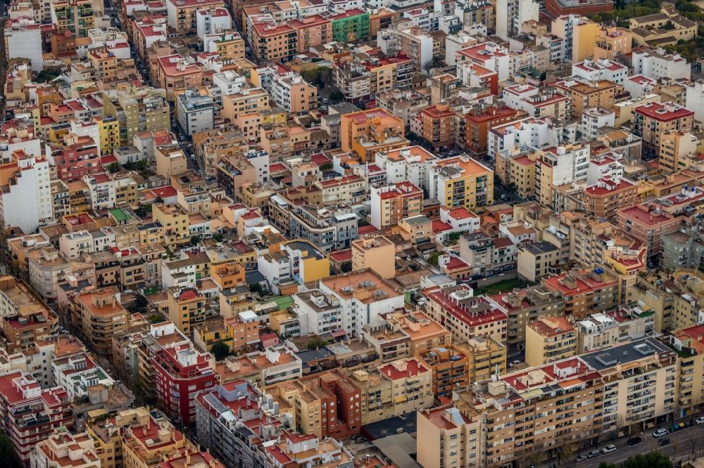 Luftbild Palma - Wohngebiet der Mehrfamilienhaussiedlung in Palma in Balearische Insel Mallorca, Spanien