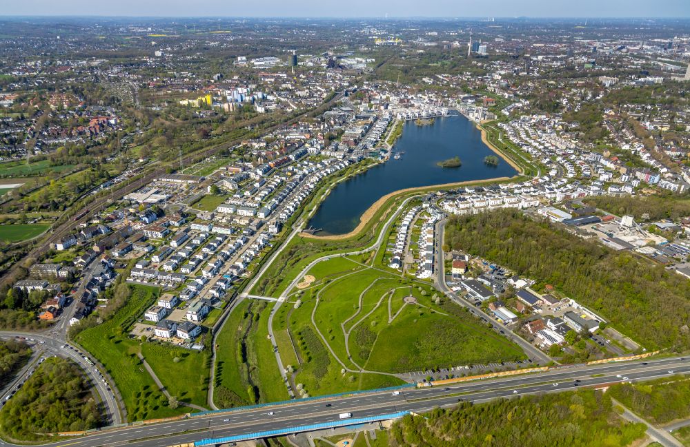 Luftaufnahme Dortmund - Wohngebiet der Mehrfamilienhaussiedlung am Phoenixsee in Dortmund im Bundesland Nordrhein-Westfalen, Deutschland