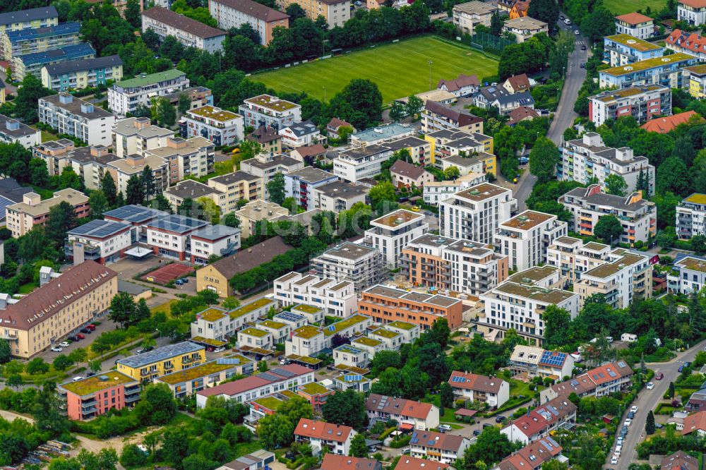 Reutlingen von oben - Wohngebiet der Mehrfamilienhaussiedlung in Reutlingen im Bundesland Baden-Württemberg, Deutschland