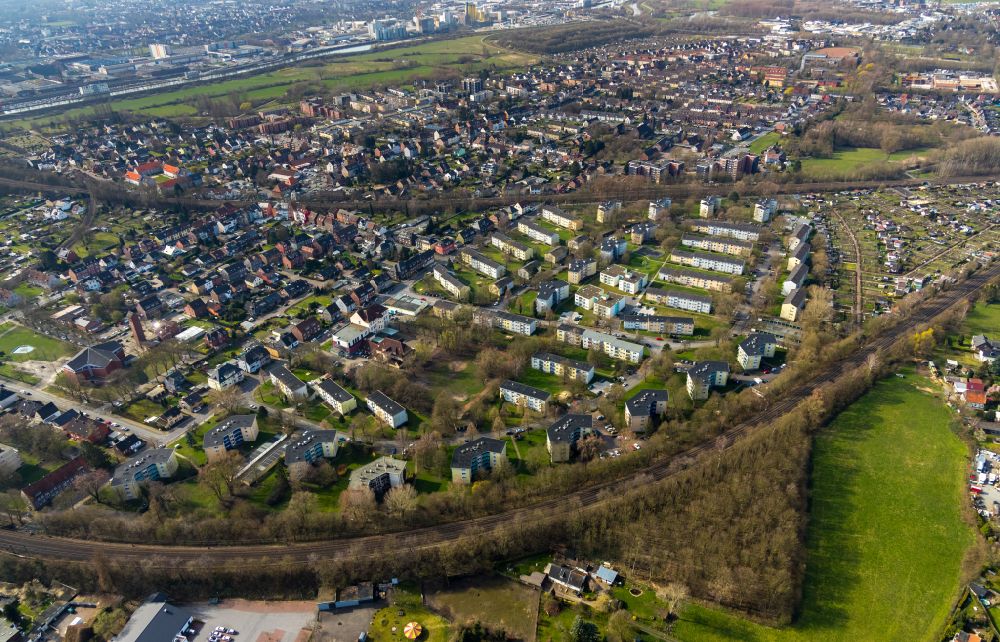 Luftbild Hamm - Wohngebiet einer Mehrfamilienhaussiedlung an der Schottschleife im Norden von Hamm im Bundesland Nordrhein-Westfalen