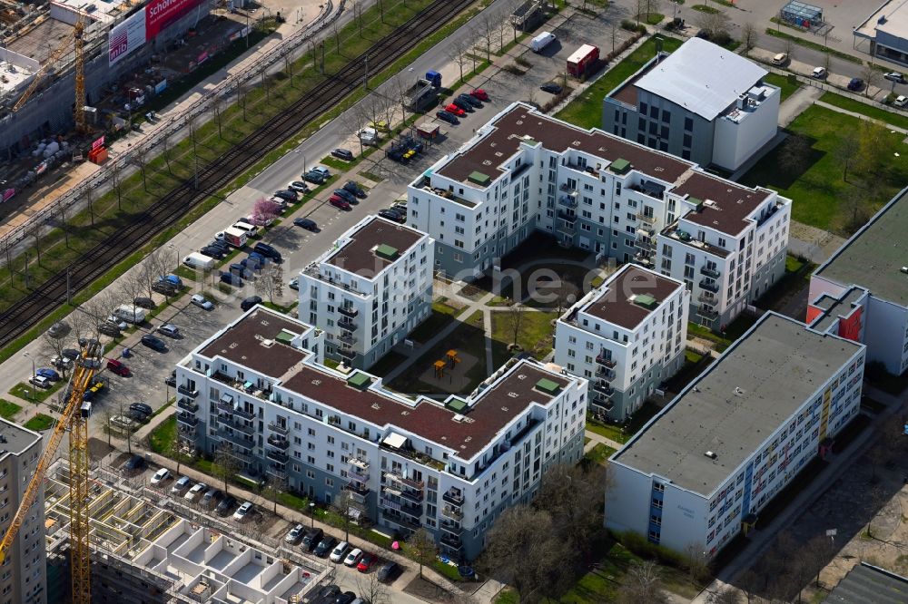 Luftbild Berlin - Wohngebiet der Mehrfamilienhaussiedlung Zossener Höfe in Berlin, Deutschland