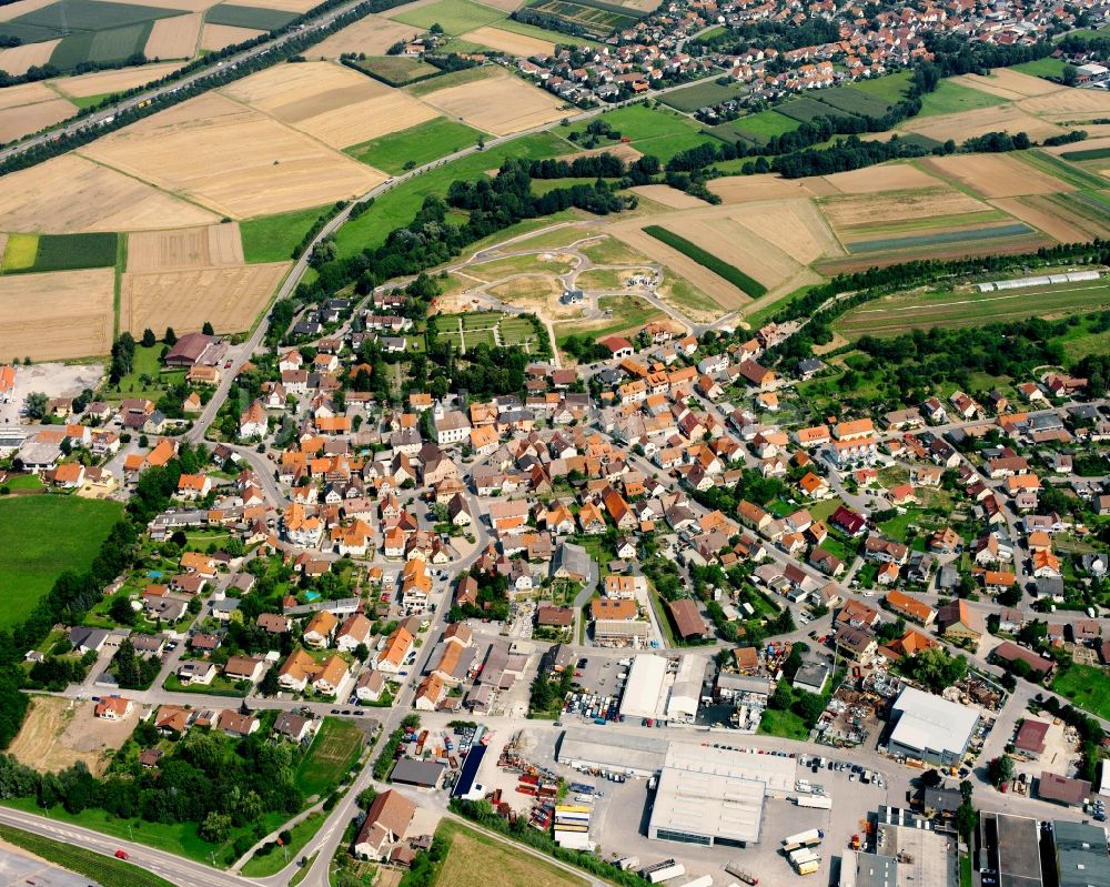 Luftaufnahme Auenstein - Wohngebiet - Mischbebauung der Mehr- und Einfamilienhaussiedlung in Auenstein im Bundesland Baden-Württemberg, Deutschland