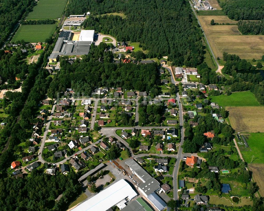 Luftaufnahme Büchen - Wohngebiet - Mischbebauung der Mehr- und Einfamilienhaussiedlung in Büchen im Bundesland Schleswig-Holstein, Deutschland