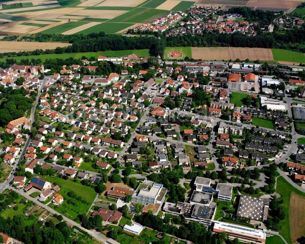Luftaufnahme Cleversulzbach - Wohngebiet - Mischbebauung der Mehr- und Einfamilienhaussiedlung in Cleversulzbach im Bundesland Baden-Württemberg, Deutschland