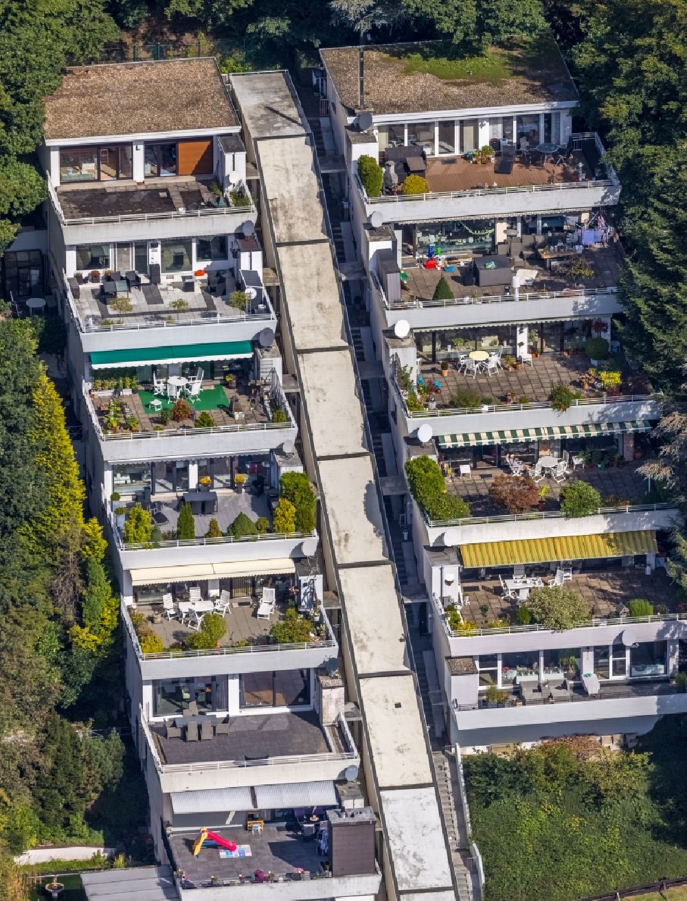 Luftaufnahme Ennepetal - Wohngebiet - Mischbebauung der Mehr- und Einfamilienhaussiedlung in Ennepetal im Bundesland Nordrhein-Westfalen, Deutschland