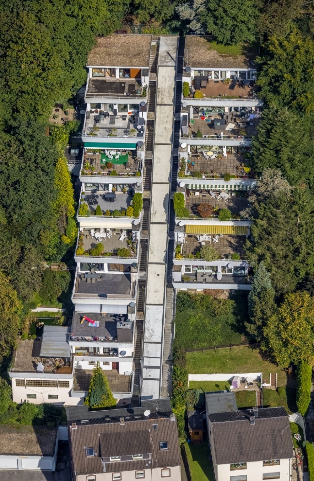 Ennepetal von oben - Wohngebiet - Mischbebauung der Mehr- und Einfamilienhaussiedlung in Ennepetal im Bundesland Nordrhein-Westfalen, Deutschland