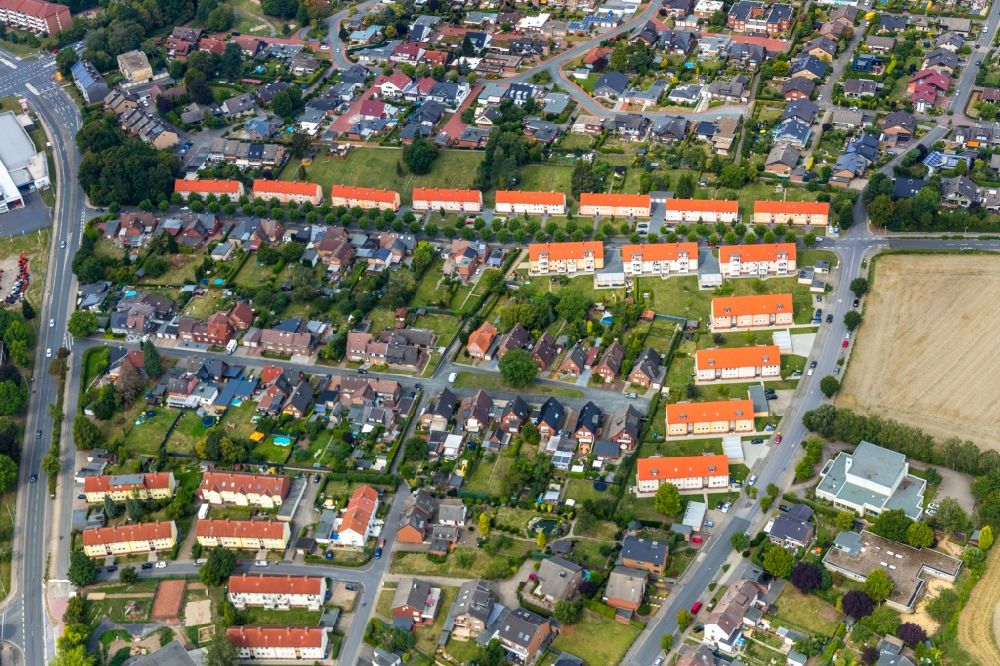 Luftbild Werne - Wohngebiet - Mischbebauung der Mehr- und Einfamilienhaussiedlung entlang des Ostring und der Breielstraße in Werne im Bundesland Nordrhein-Westfalen, Deutschland