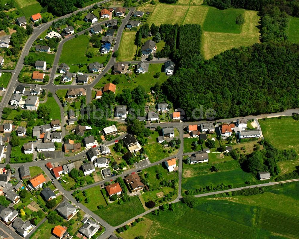 Luftbild Fussingen - Wohngebiet - Mischbebauung der Mehr- und Einfamilienhaussiedlung in Fussingen im Bundesland Hessen, Deutschland