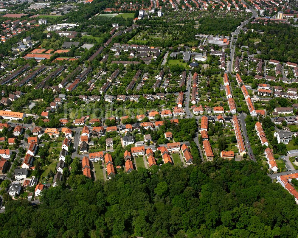 Georgenberg von oben - Wohngebiet - Mischbebauung der Mehr- und Einfamilienhaussiedlung in Georgenberg im Bundesland Niedersachsen, Deutschland