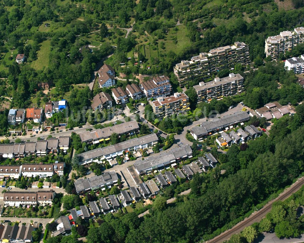 Luftbild Grötzingen - Wohngebiet - Mischbebauung der Mehr- und Einfamilienhaussiedlung in Grötzingen im Bundesland Baden-Württemberg, Deutschland