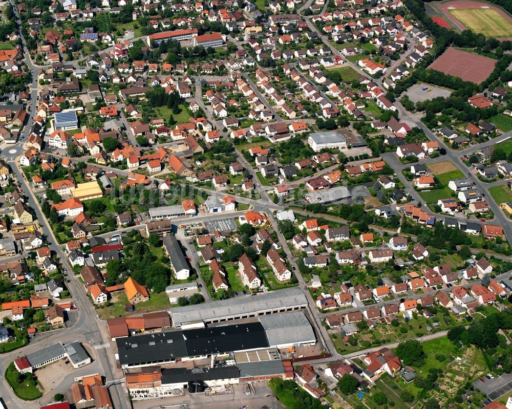 Gundelsheim von oben - Wohngebiet - Mischbebauung der Mehr- und Einfamilienhaussiedlung in Gundelsheim im Bundesland Baden-Württemberg, Deutschland