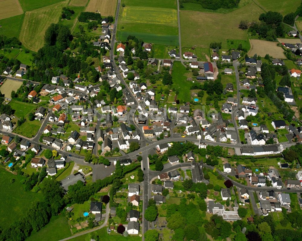 Luftaufnahme Hausen - Wohngebiet - Mischbebauung der Mehr- und Einfamilienhaussiedlung in Hausen im Bundesland Hessen, Deutschland