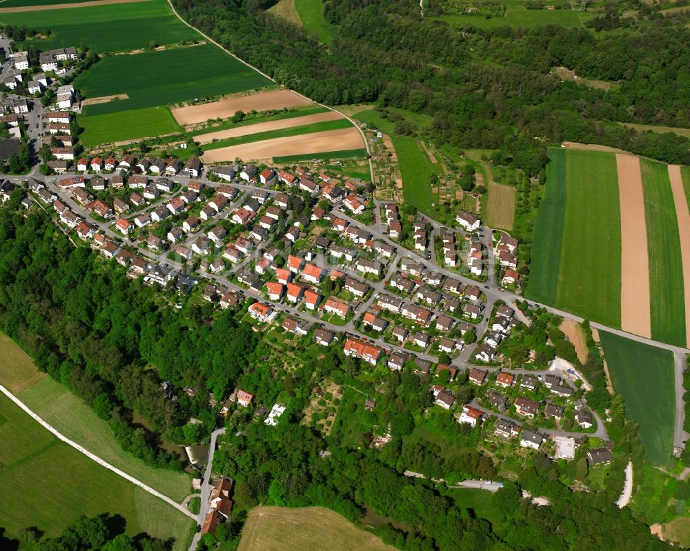 Luftaufnahme Hegnach - Wohngebiet - Mischbebauung der Mehr- und Einfamilienhaussiedlung in Hegnach im Bundesland Baden-Württemberg, Deutschland