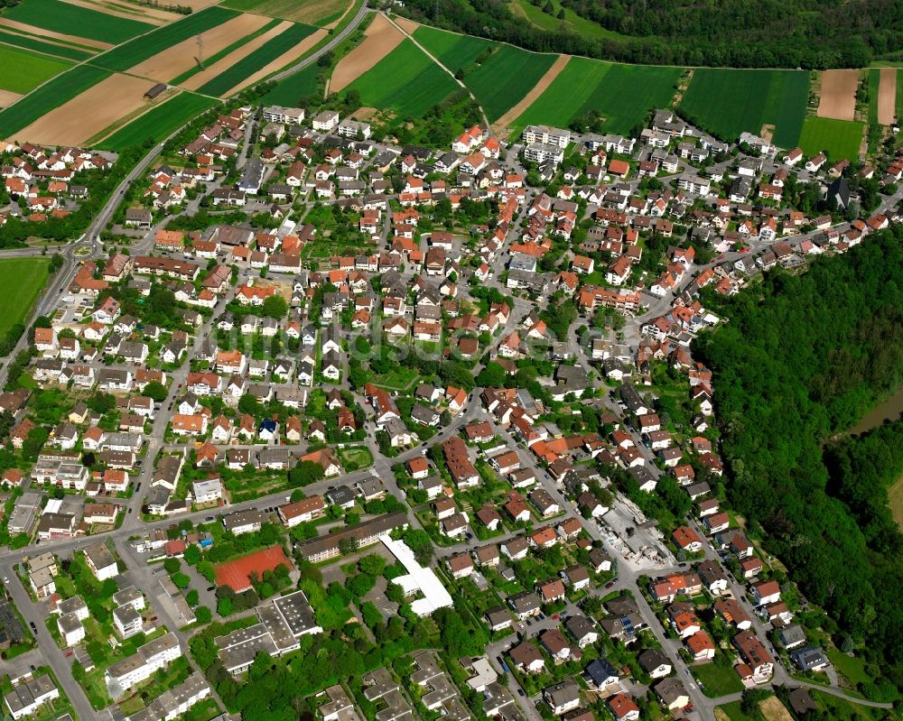 Hegnach von oben - Wohngebiet - Mischbebauung der Mehr- und Einfamilienhaussiedlung in Hegnach im Bundesland Baden-Württemberg, Deutschland