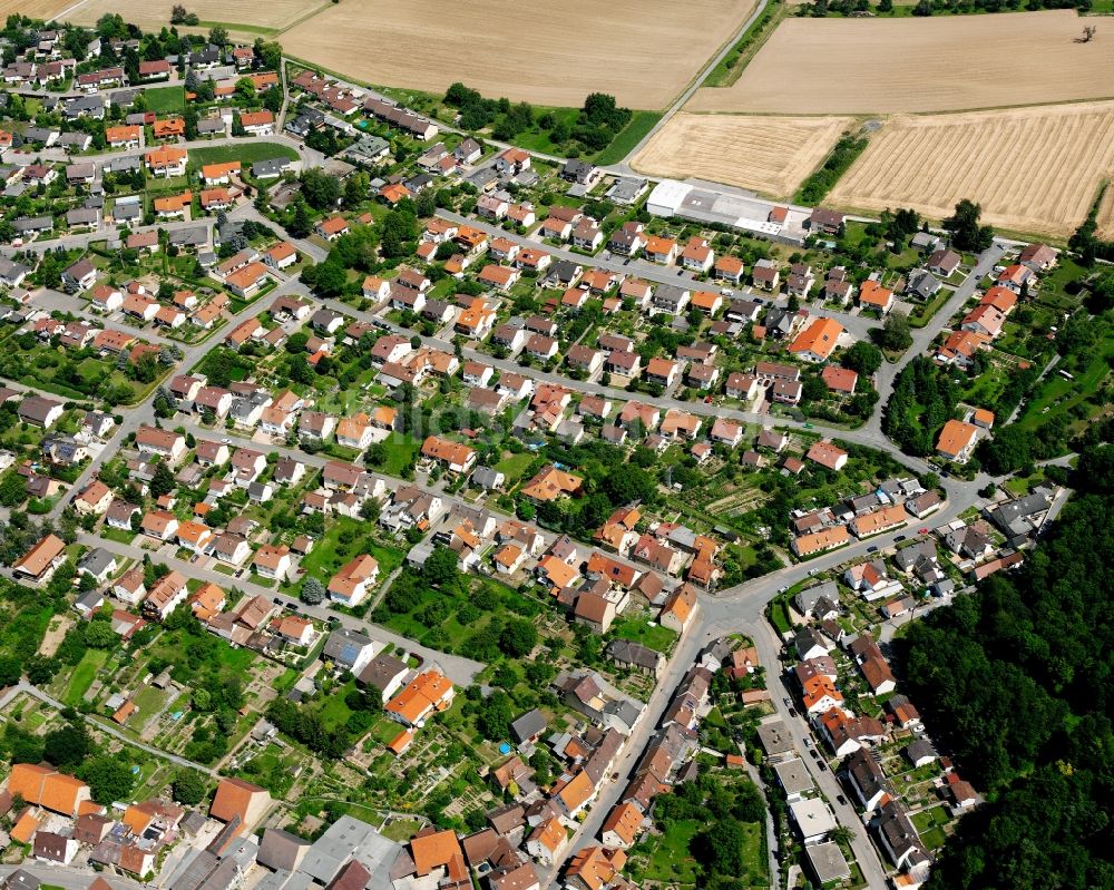 Mühlbach aus der Vogelperspektive: Wohngebiet - Mischbebauung der Mehr- und Einfamilienhaussiedlung in Mühlbach im Bundesland Baden-Württemberg, Deutschland