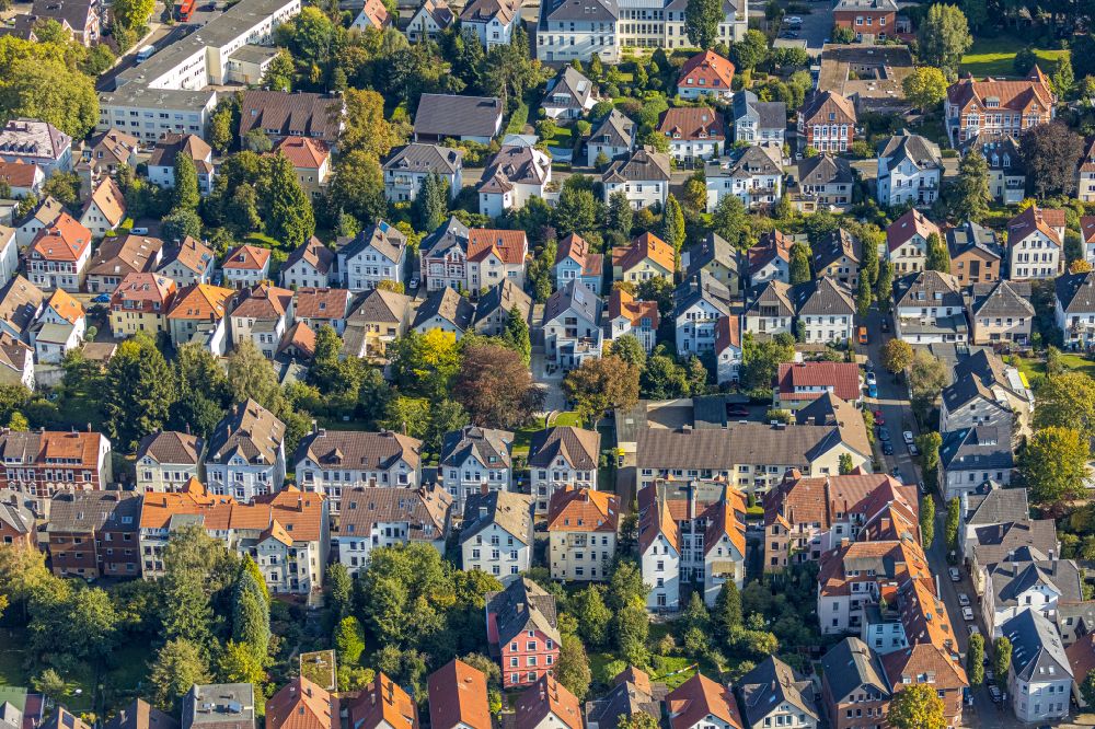 Luftbild Mitte - Wohngebiet - Mischbebauung der Mehr- und Einfamilienhaussiedlung in Mitte im Bundesland Nordrhein-Westfalen, Deutschland