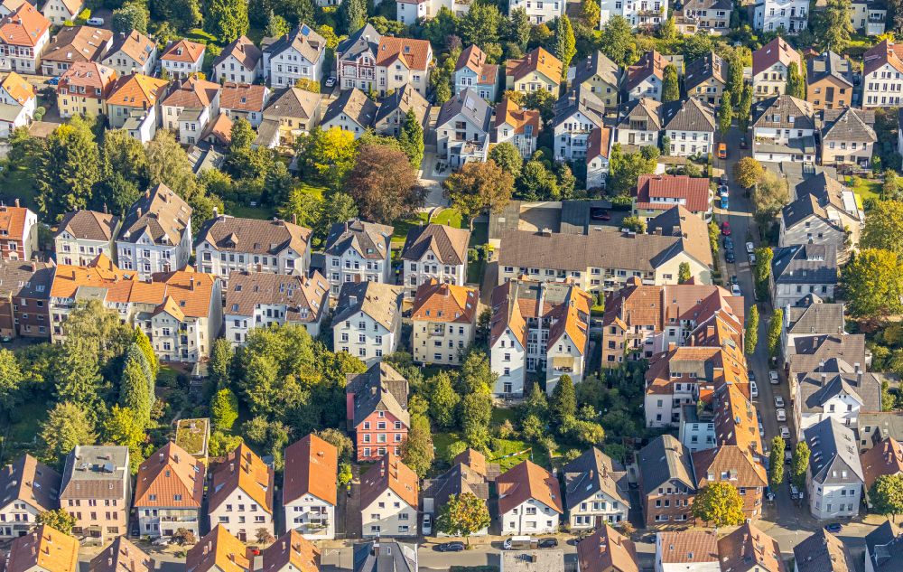 Luftaufnahme Mitte - Wohngebiet - Mischbebauung der Mehr- und Einfamilienhaussiedlung in Mitte im Bundesland Nordrhein-Westfalen, Deutschland