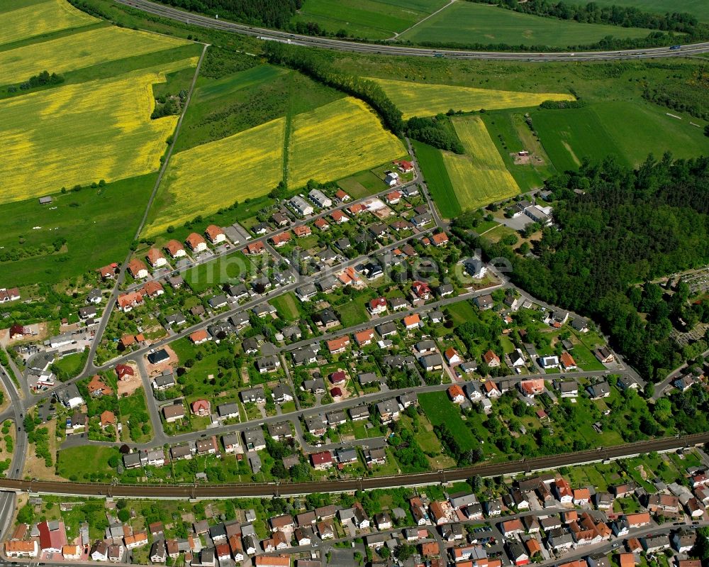 Luftbild Obersuhl - Wohngebiet - Mischbebauung der Mehr- und Einfamilienhaussiedlung in Obersuhl im Bundesland Hessen, Deutschland