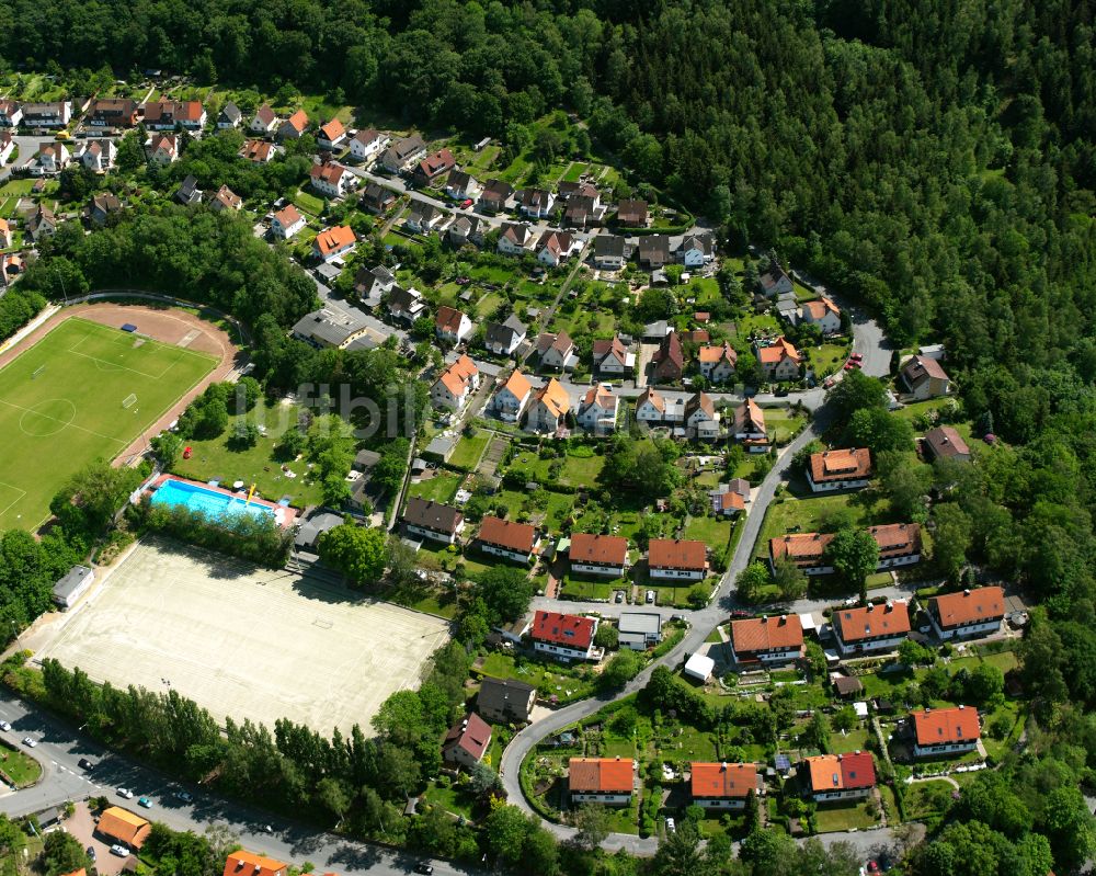 Oker von oben - Wohngebiet - Mischbebauung der Mehr- und Einfamilienhaussiedlung in Oker im Bundesland Niedersachsen, Deutschland