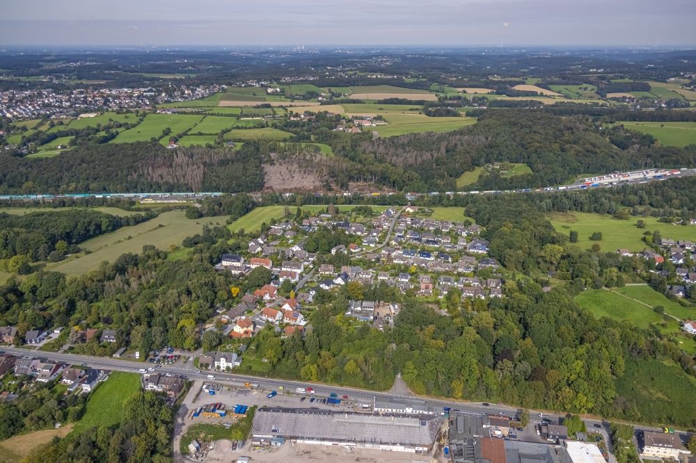Luftbild Uellendahl - Wohngebiet - Mischbebauung der Mehr- und Einfamilienhaussiedlung in Uellendahl im Bundesland Nordrhein-Westfalen, Deutschland