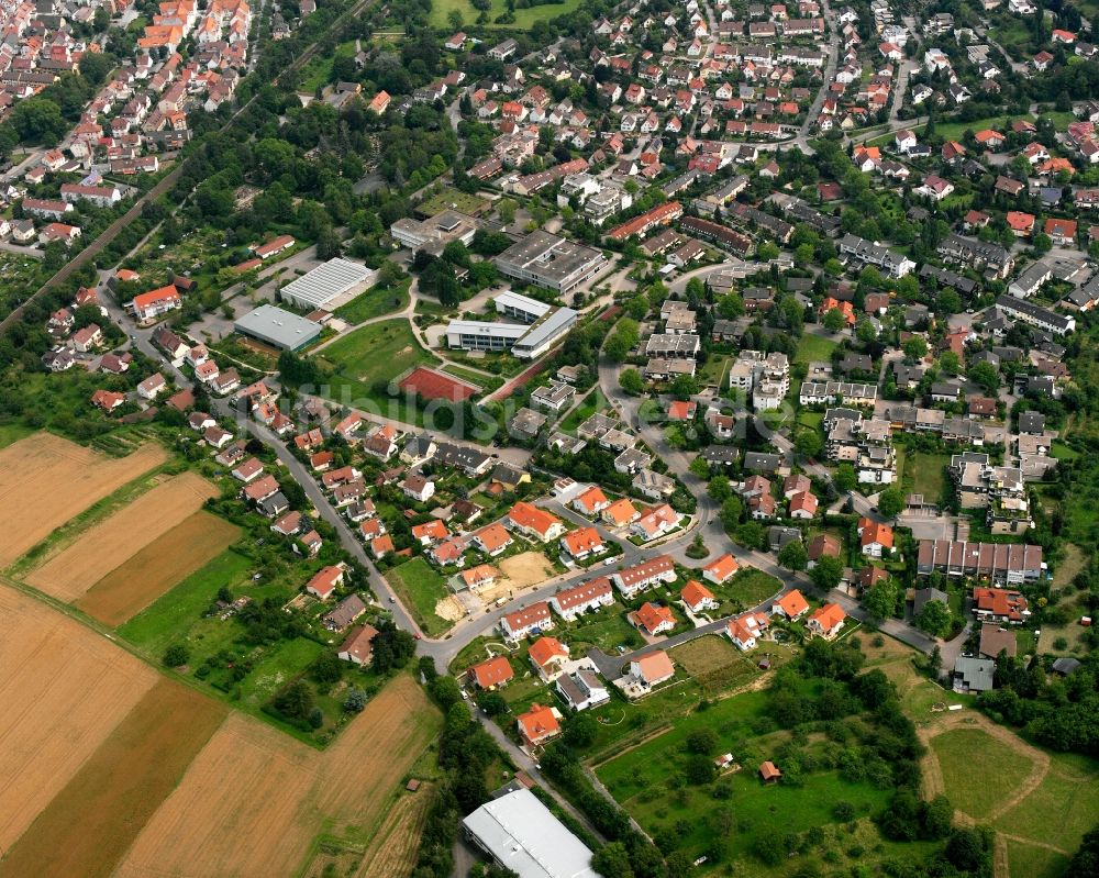Luftbild Weinsberg - Wohngebiet - Mischbebauung der Mehr- und Einfamilienhaussiedlung in Weinsberg im Bundesland Baden-Württemberg, Deutschland